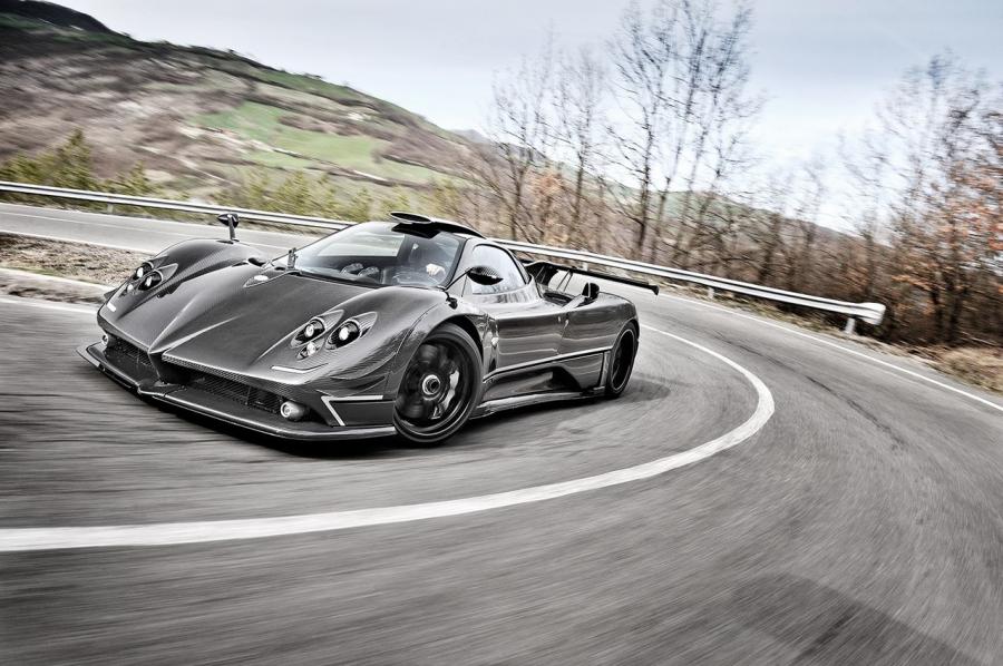  Pagani Zonda 760 RS 2012 года  (фото 5 из 7)